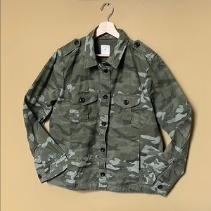 NWOT {GAP} Camo Jacket